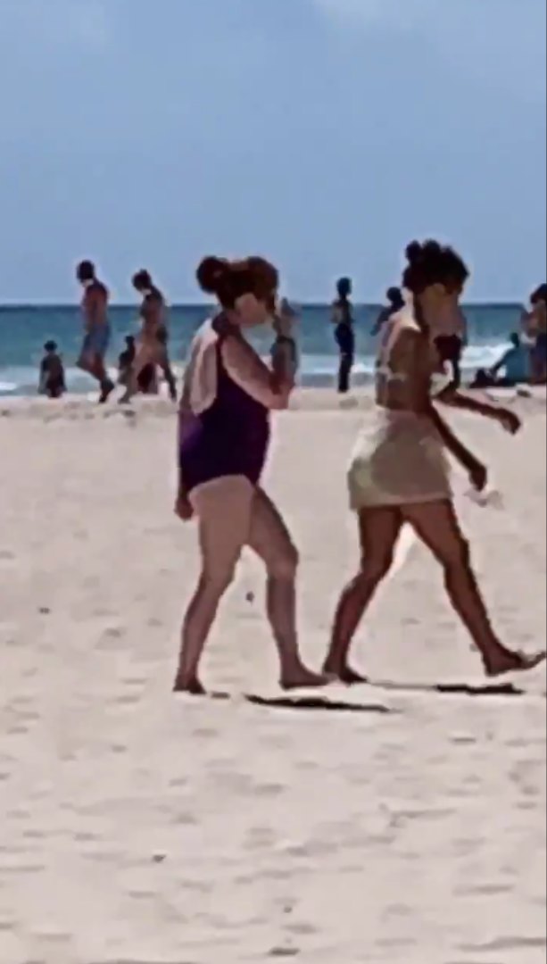 Akula Beach Girls Скачать Песню